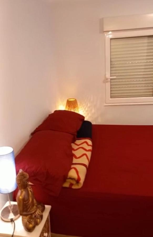 Anny Apartamento Puerto Chico Apartment Сантандер Екстериор снимка